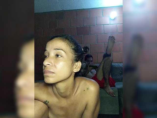 Junioryteresa live cam on BongaCams