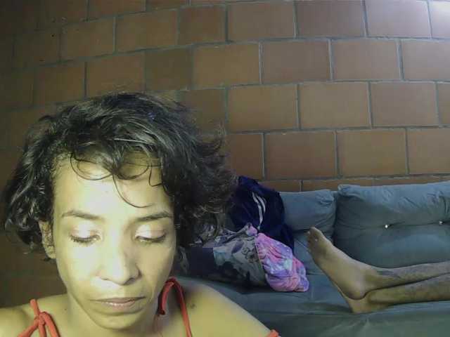 Junioryteresa live cam on BongaCams