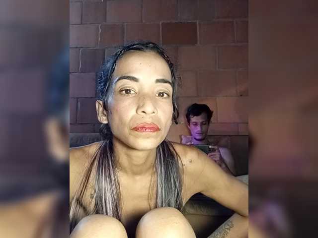 Junioryteresa live cam on BongaCams