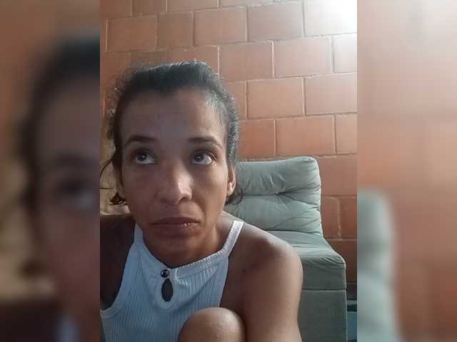 Junioryteresa live cam on BongaCams