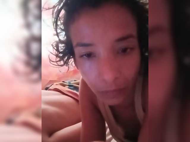 Junioryteresa live cam on BongaCams