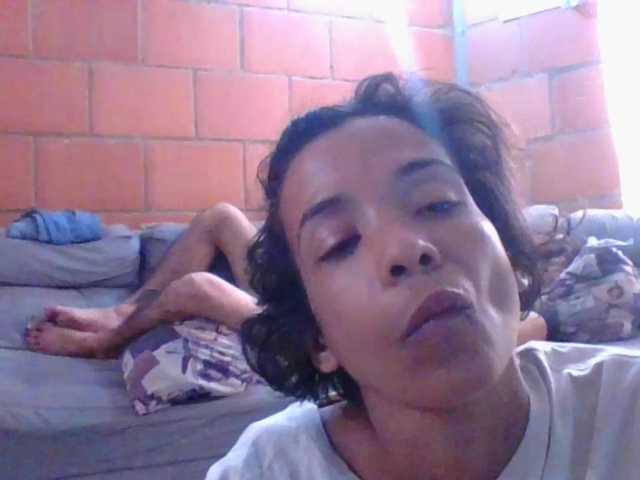 Junioryteresa live cam on BongaCams