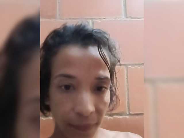 Junioryteresa live cam on BongaCams
