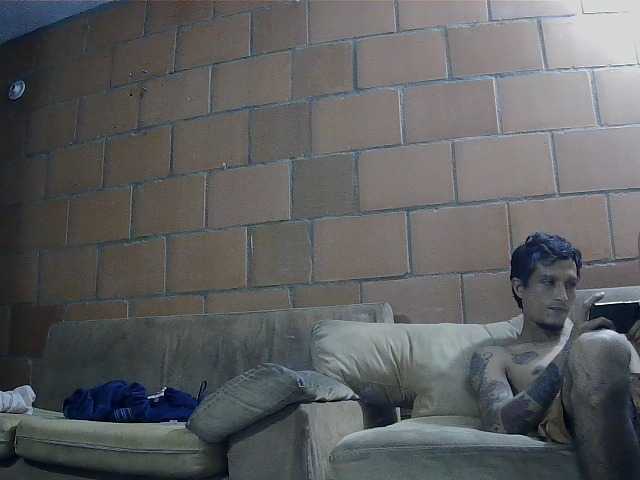 Junioryteresa live cam on BongaCams