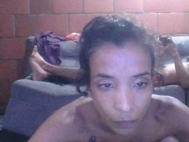 go to chat with Junioryteresa