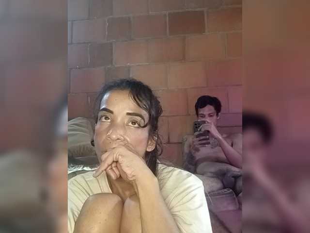 Junioryteresa live cam on BongaCams