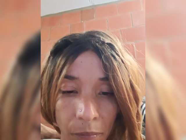 Junioryteresa live cam on BongaCams