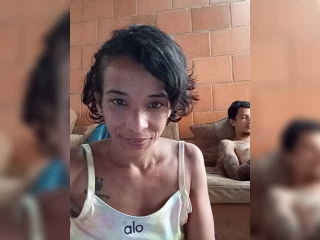 Junioryteresa live cam on BongaCams