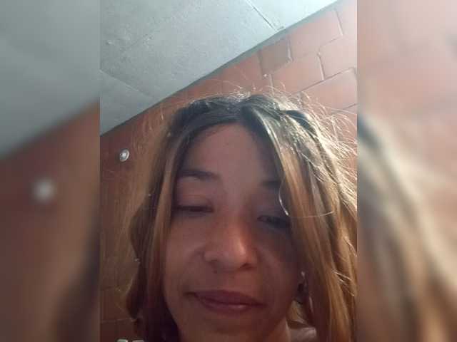 Junioryteresa live cam on BongaCams