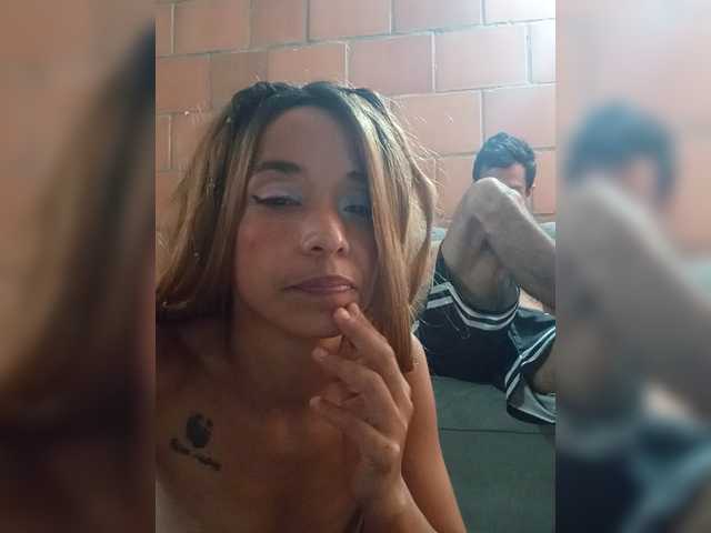Junioryteresa live cam on BongaCams
