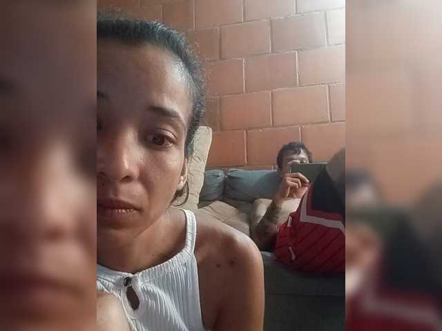 Junioryteresa live cam on BongaCams