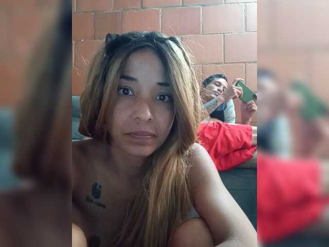 Junioryteresa live cam on BongaCams