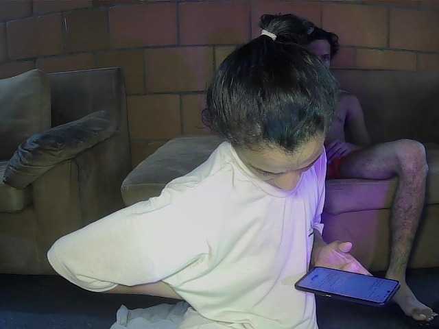 Junioryteresa live cam on BongaCams