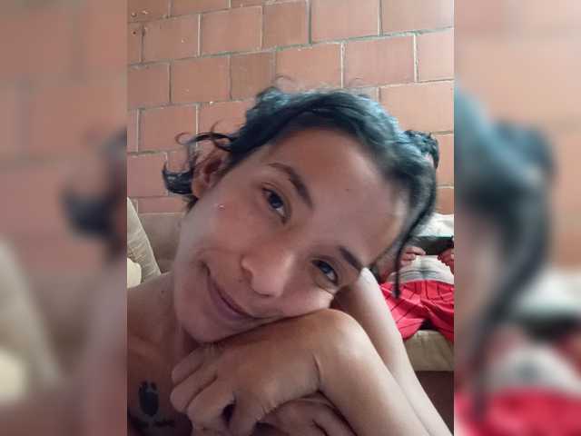 Junioryteresa live cam on BongaCams