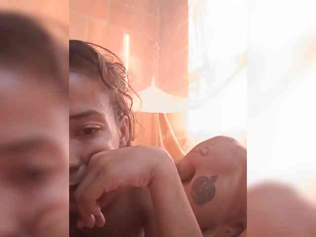 Junioryteresa Live Webcam on BongaCams