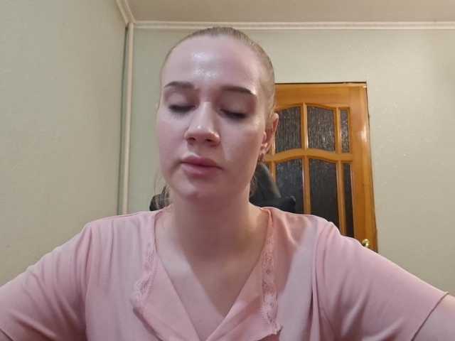 linafinay live cam on BongaCams