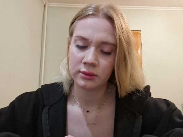 linafinay live cam on BongaCams
