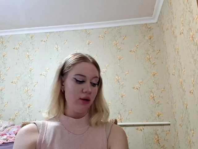 linafinay live cam on BongaCams