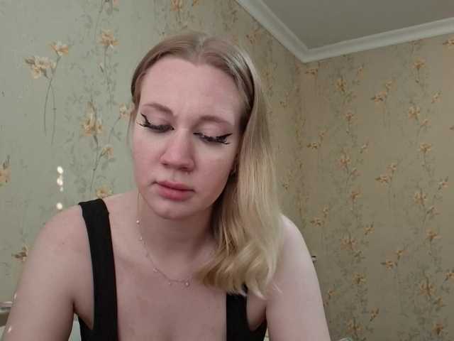 linafinay live cam on BongaCams