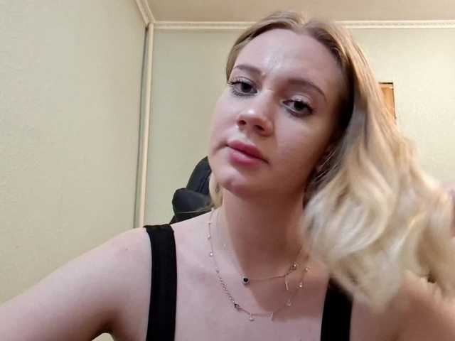 linafinay live cam on BongaCams