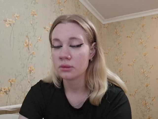 linafinay live cam on BongaCams