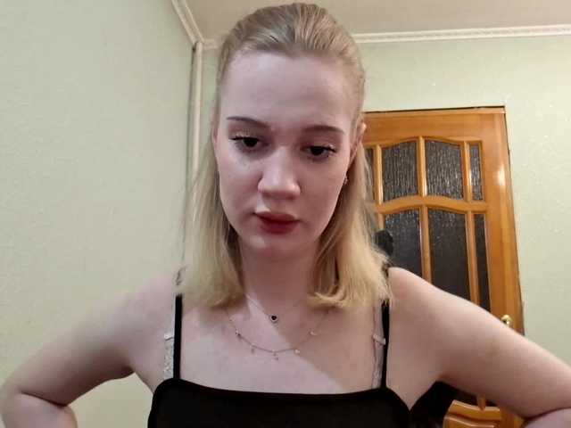 linafinay live cam on BongaCams
