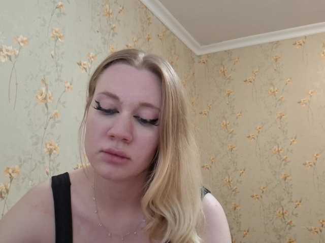 linafinay live cam on BongaCams