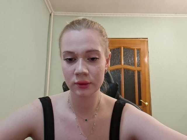 linafinay live cam on BongaCams