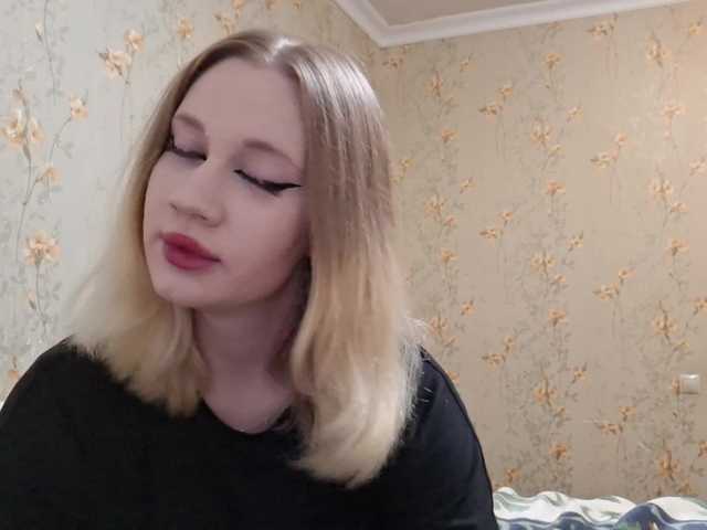 linafinay live cam on BongaCams