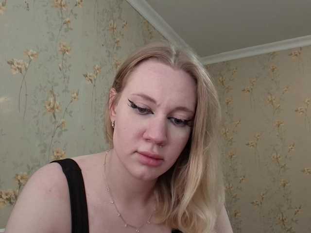linafinay live cam on BongaCams