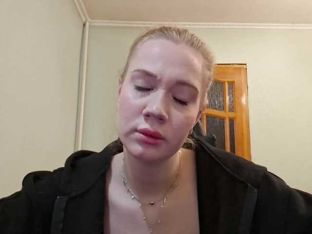 linafinay live cam on BongaCams
