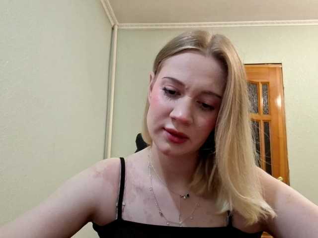 linafinay live webcam show