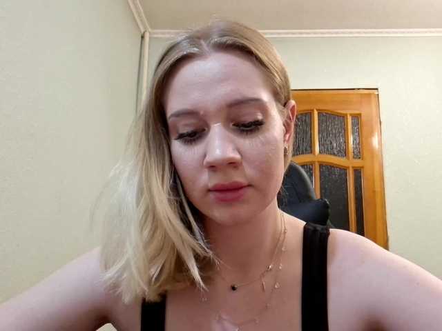 linafinay live cam on BongaCams