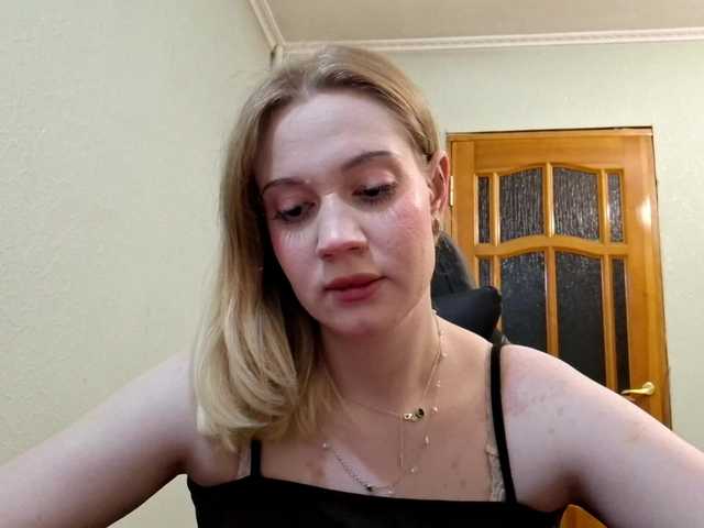 linafinay live webcam show