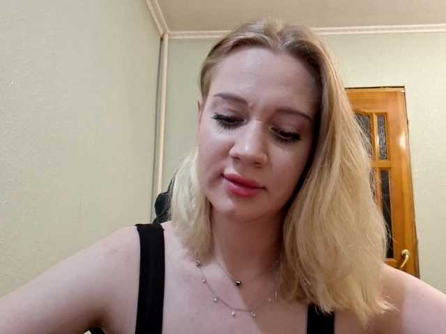 linafinay live cam on BongaCams