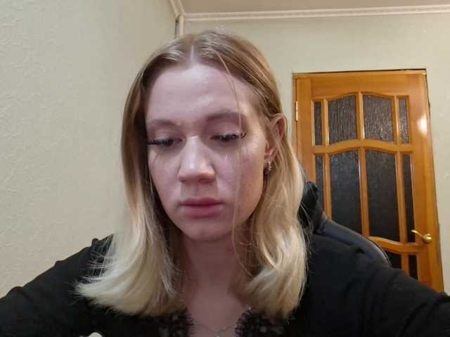 linafinay live cam