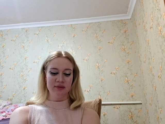 linafinay live cam on BongaCams