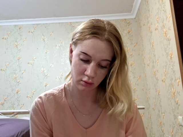 linafinay live cam on BongaCams