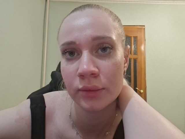 linafinay live cam on BongaCams