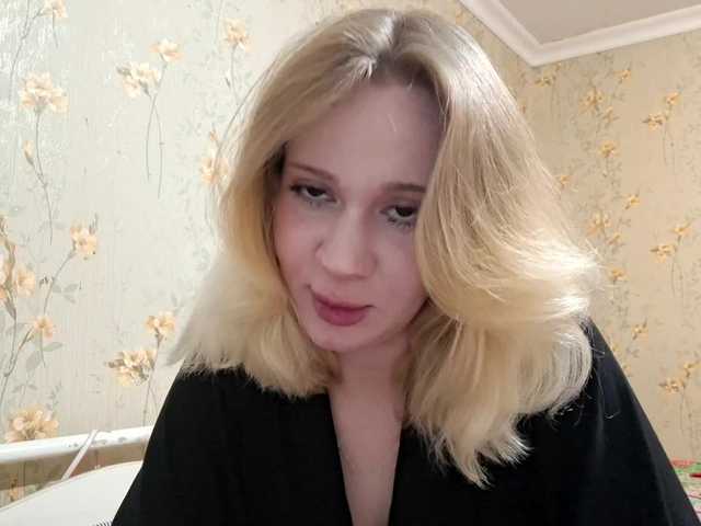 linafinay live cam on BongaCams