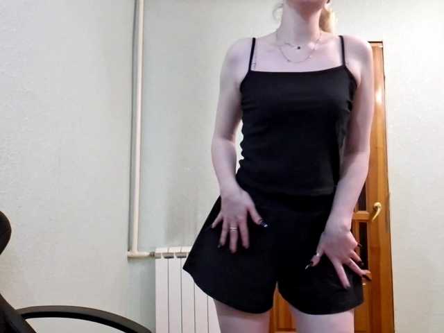 linafinay live cam on BongaCams