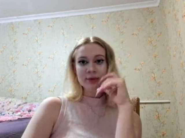 linafinay live cam on BongaCams