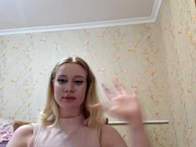 linafinay live cam on BongaCams