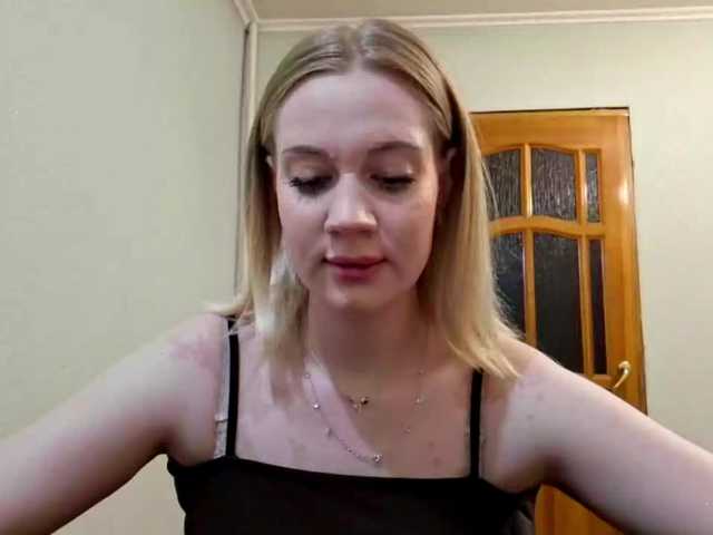 linafinay live cam