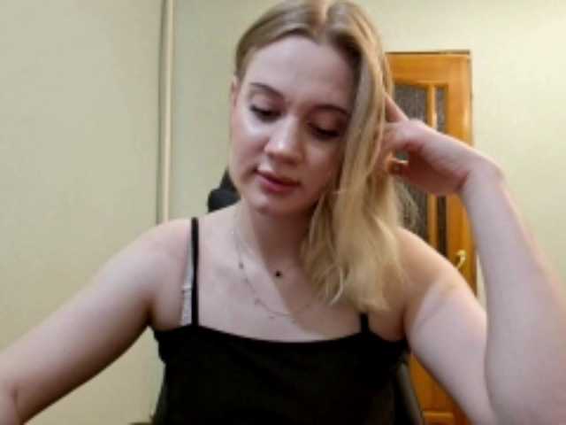 linafinay live cam on BongaCams