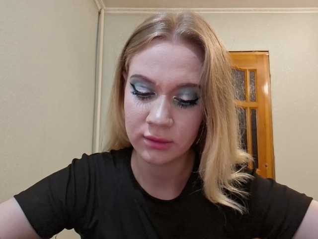 linafinay live cam on BongaCams