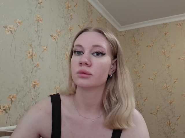 linafinay live cam on BongaCams