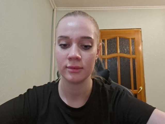 linafinay live cam on BongaCams