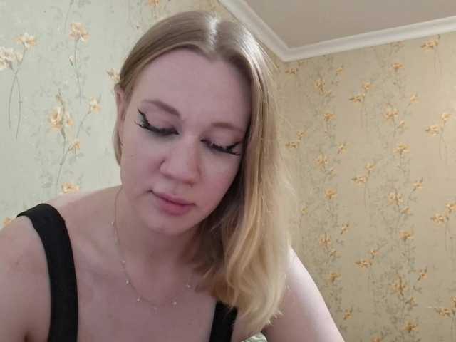 linafinay live cam on BongaCams