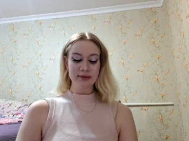 linafinay live cam on BongaCams